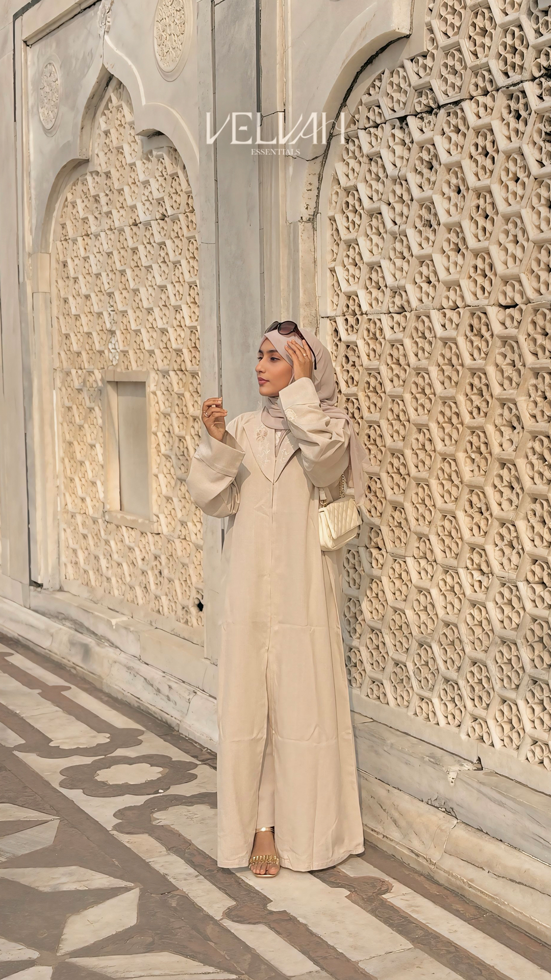 Modest grace at Taj Mahal - Morning